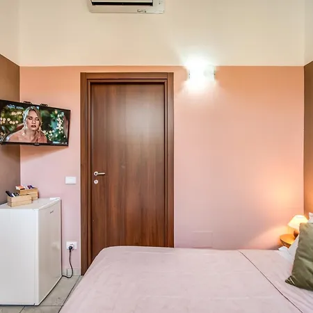 Perla Marina Гостьовий будинок